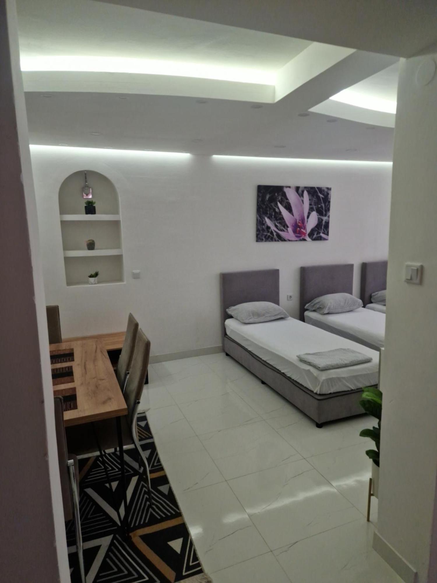 Apartments Natural And Bungalows Sarajevo Room photo
